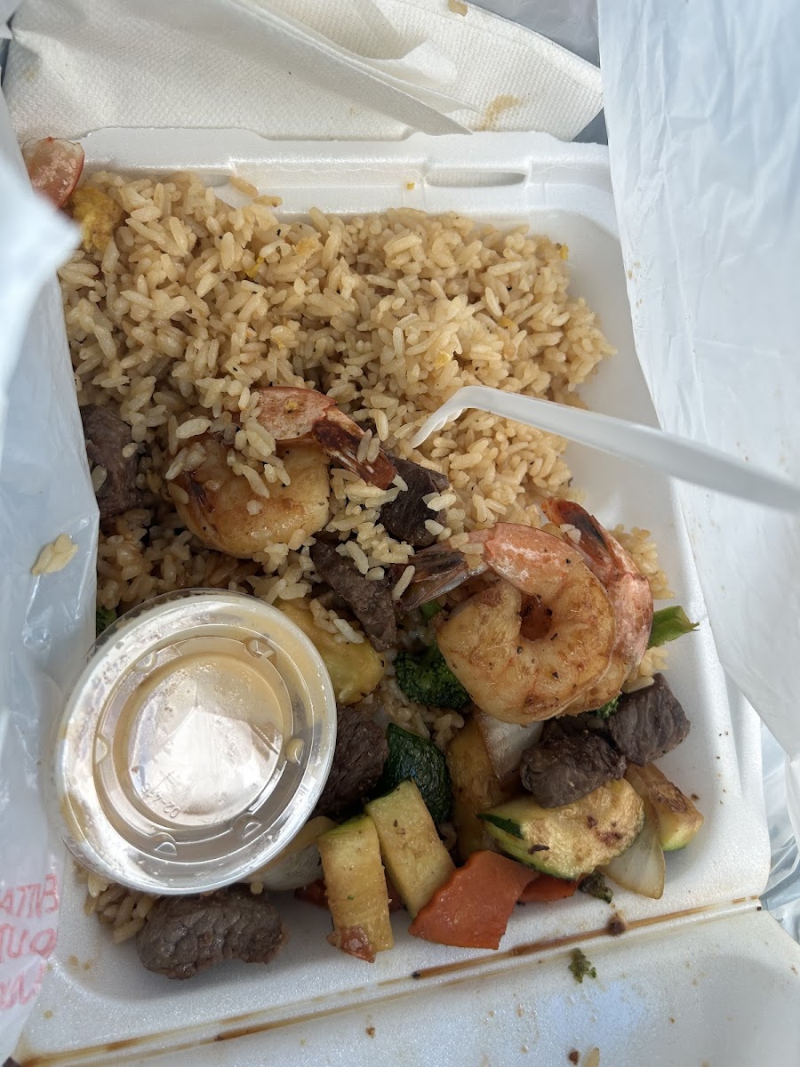 Gira Gira Sushi & Hibachi Photo 6