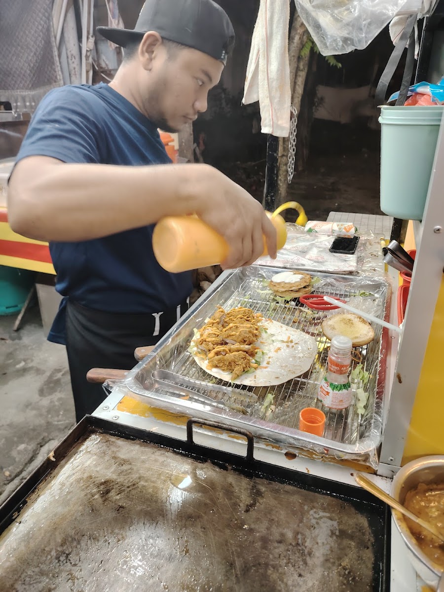 Azhar Burger Crispy Photo 6