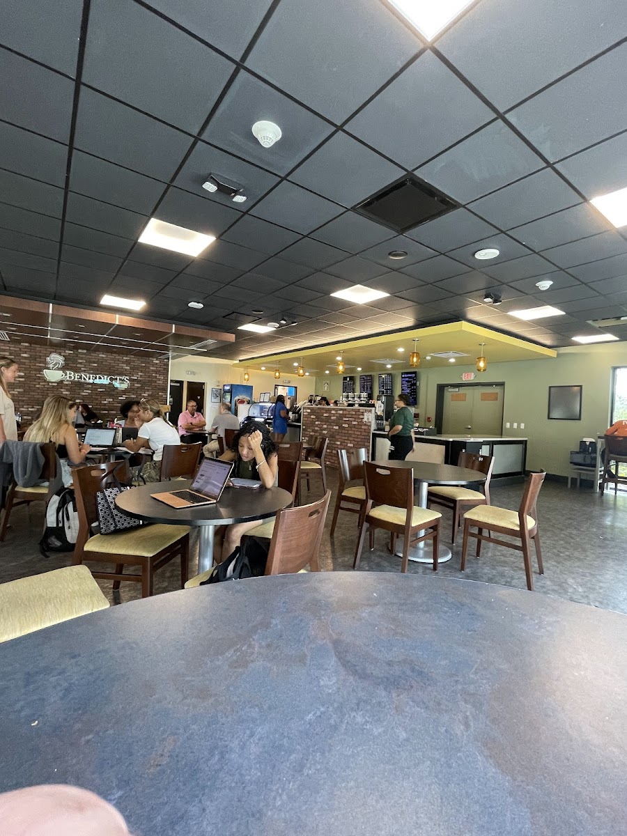 Benedict's Coffeehouse Photo 3