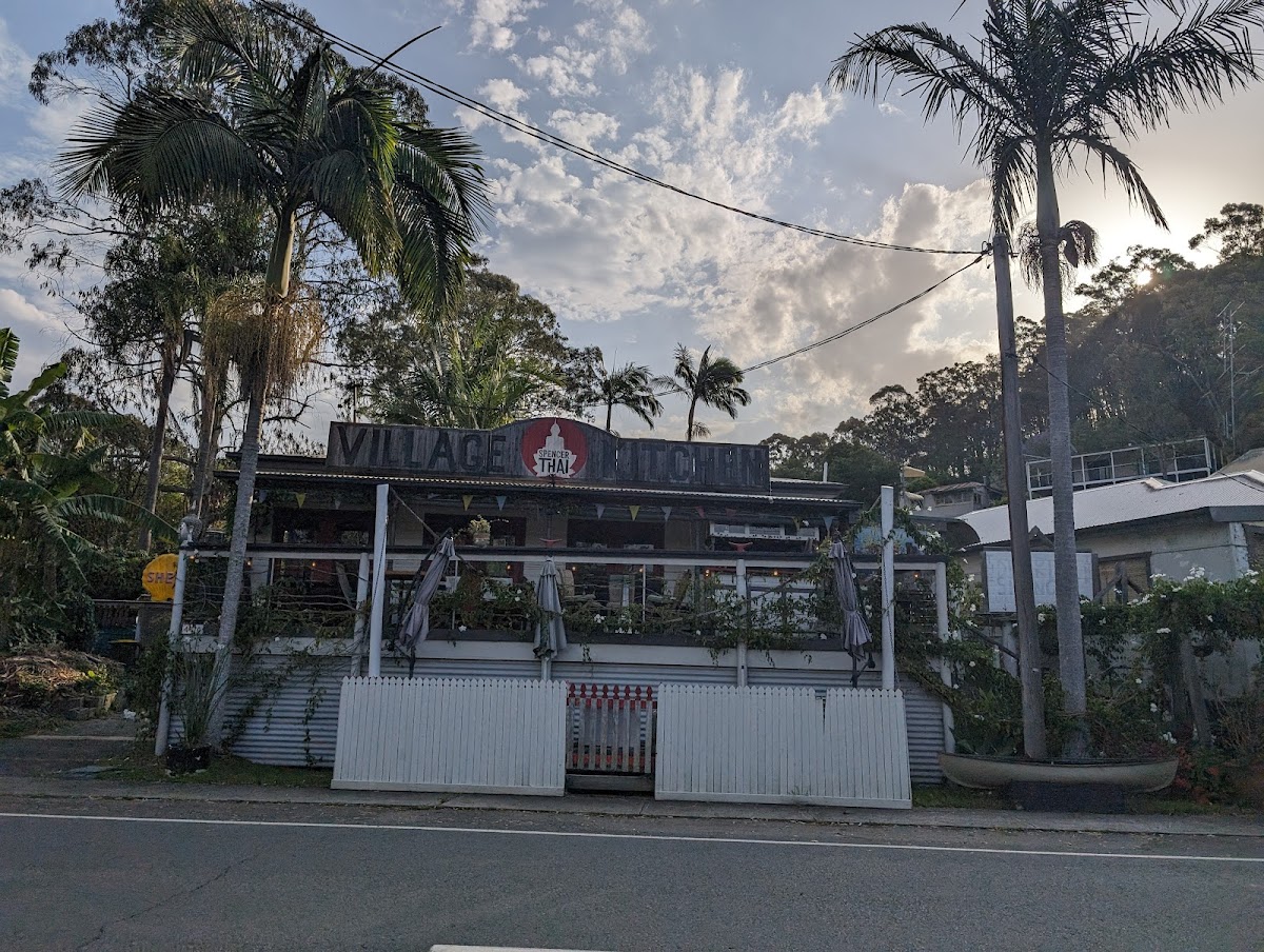 Spencer Thai Photo 3