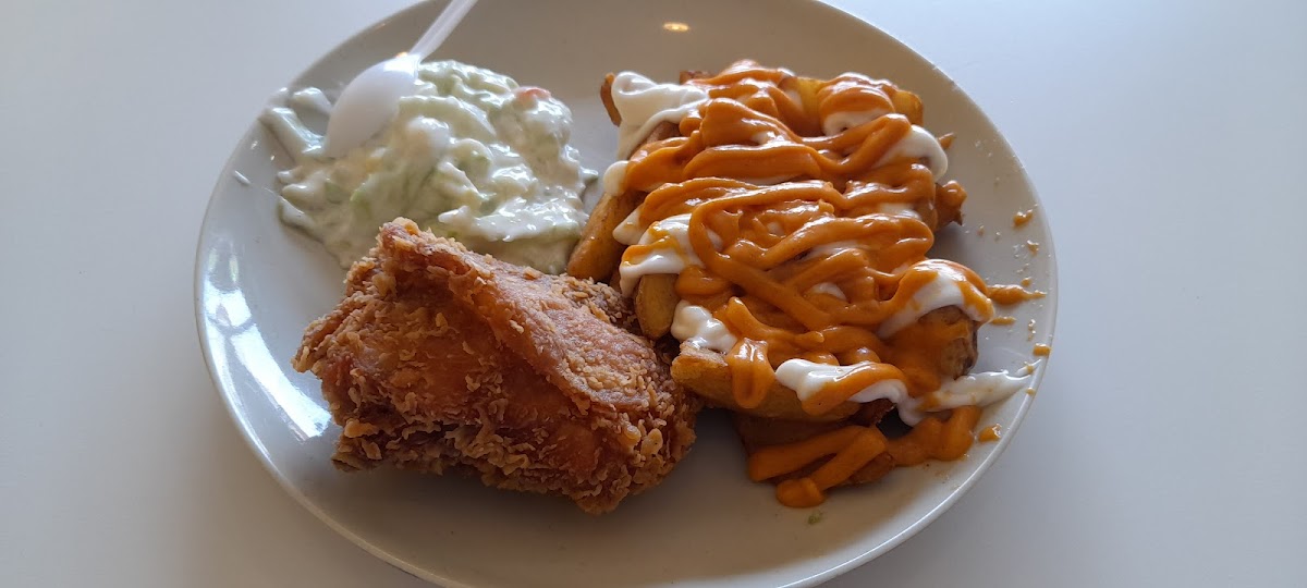 Dina Fried Chicken Photo 9