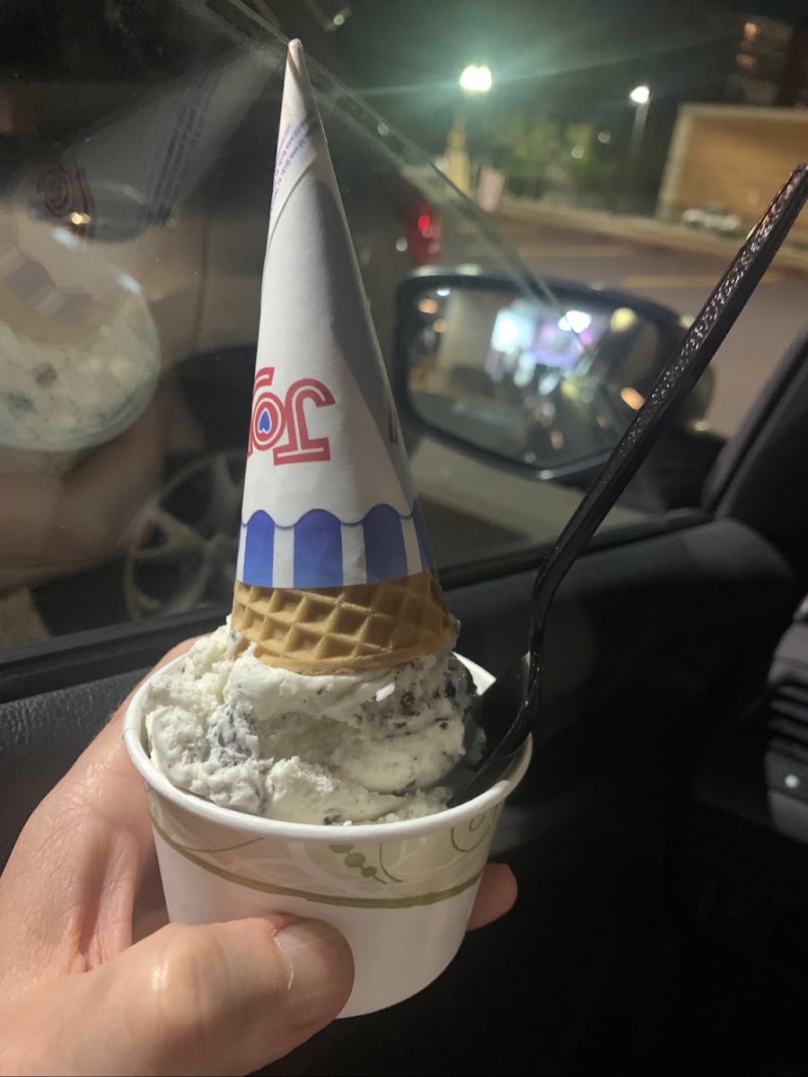 Kennedy’s Ice Cream Bar Photo 8