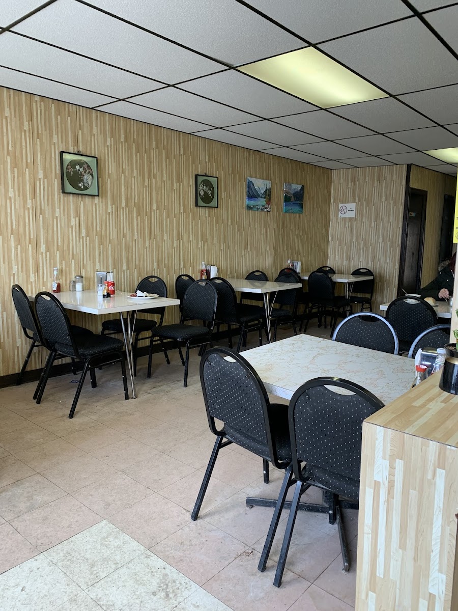 Wayne's Cafe Photo 3