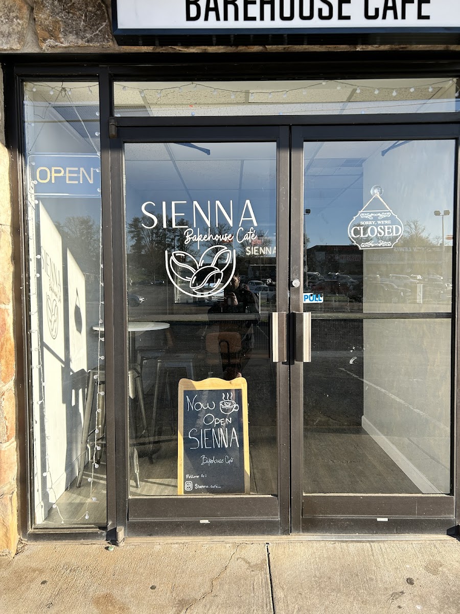 Sienna Bakehouse Cafe