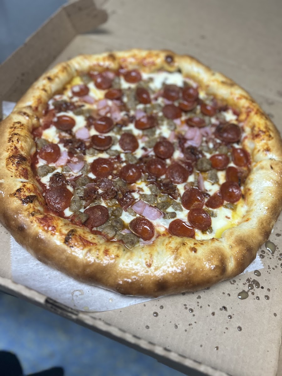 The Pizza Plug Photo 3