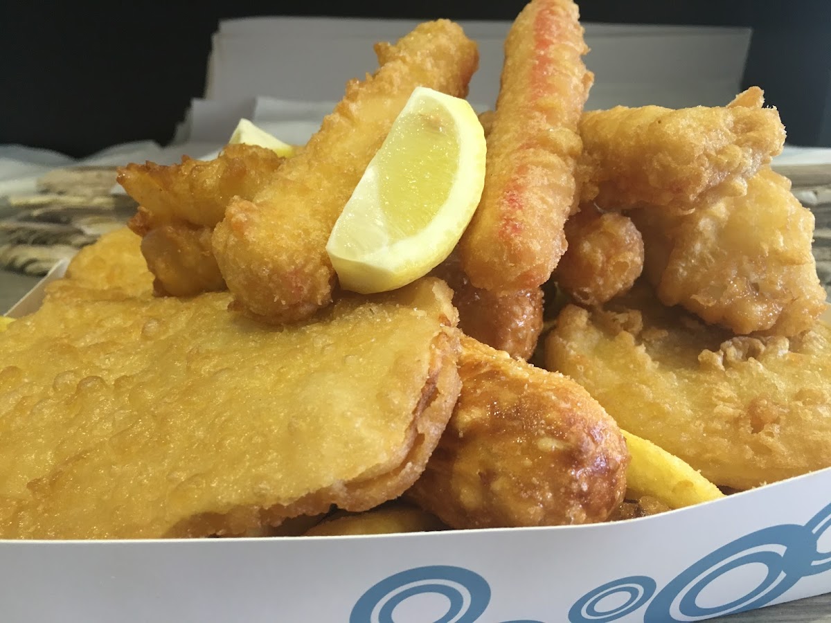The Crispy Catch Fish & Chips - Ringwood East Photo 3