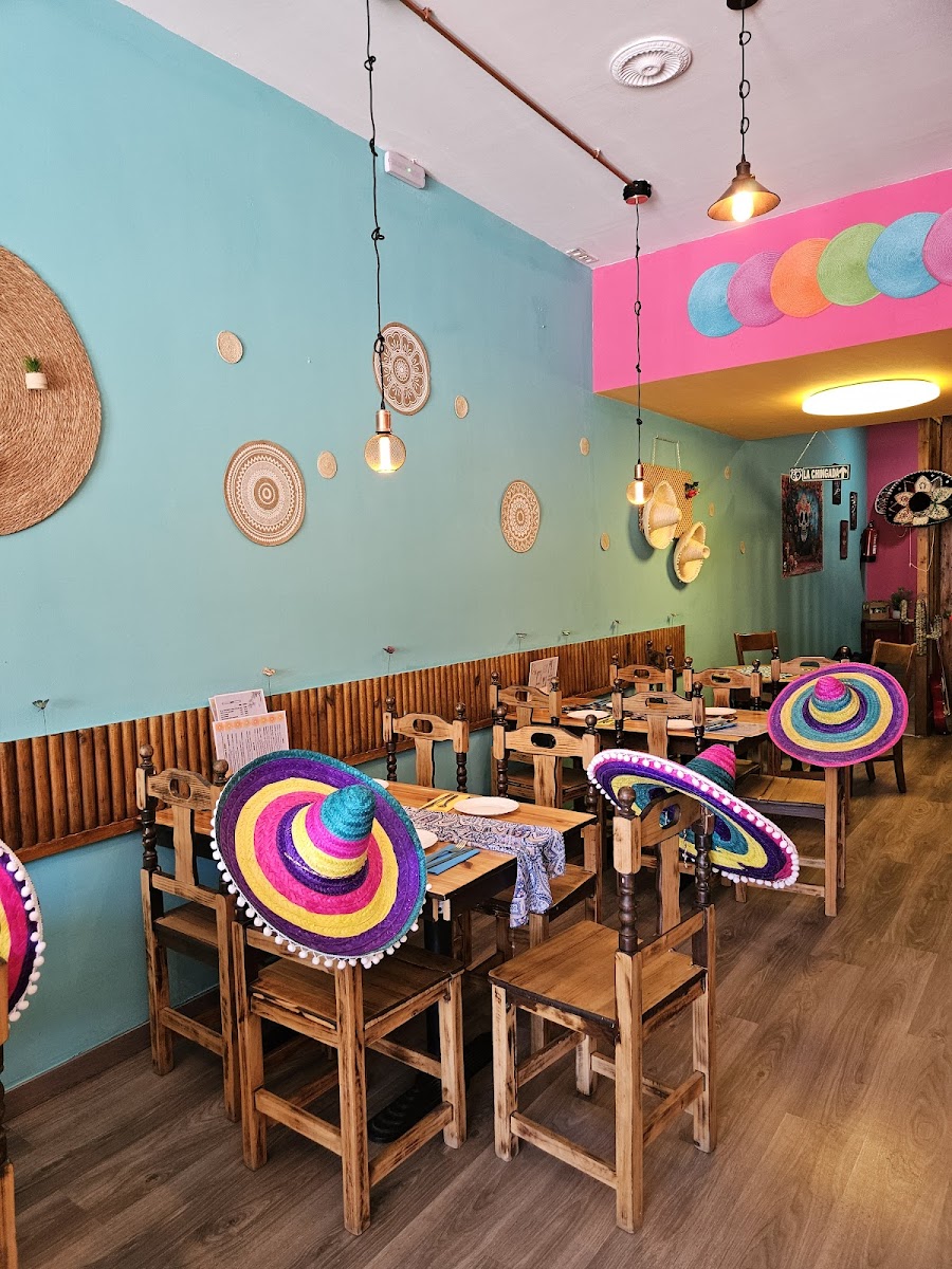 PITULIN MEXICAN RESTAURANT