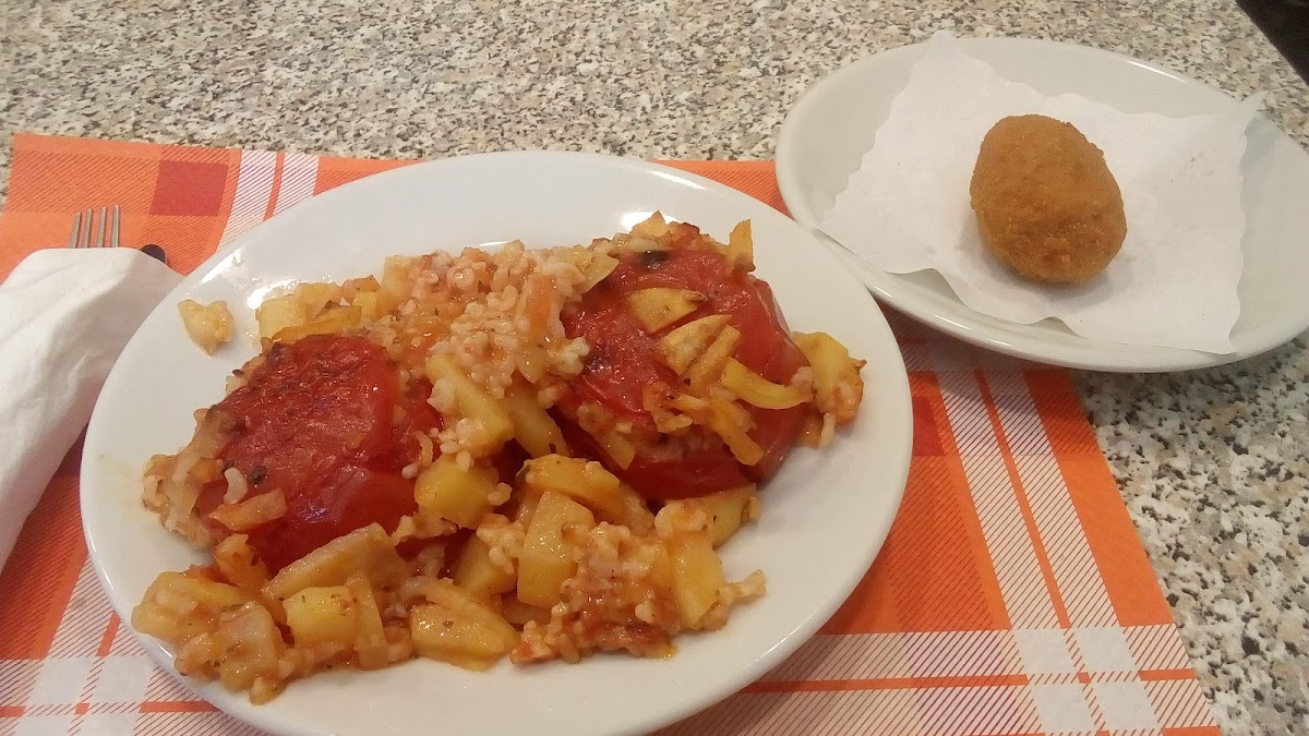 Pizzeria Tavola Calda Felice e Silvana Photo 7