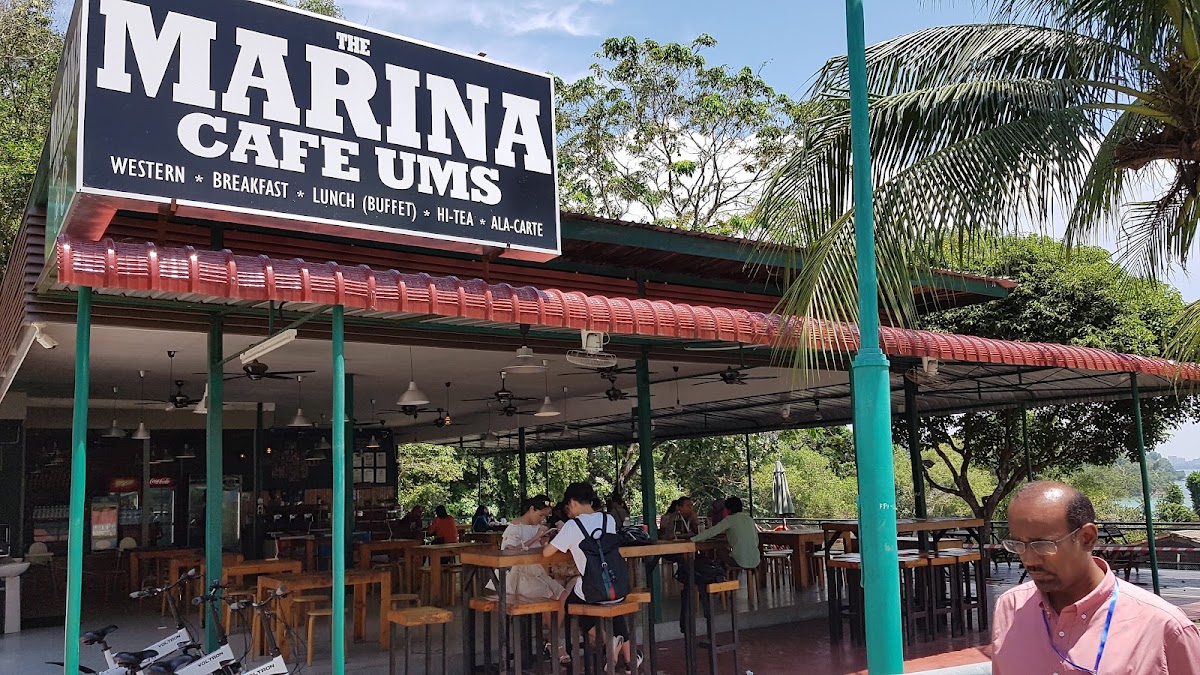 The Marina Cafe