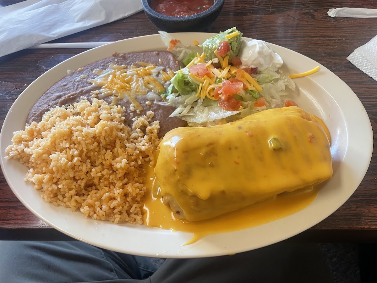 Los Jalapenos Mexican Restaurant Photo 2