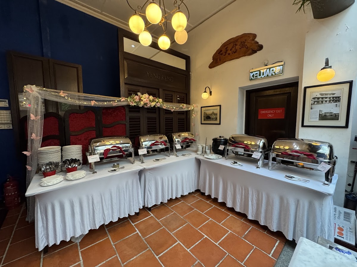 Hainantown @ Yeng Keng Nyonya & Hainanese Restaurant