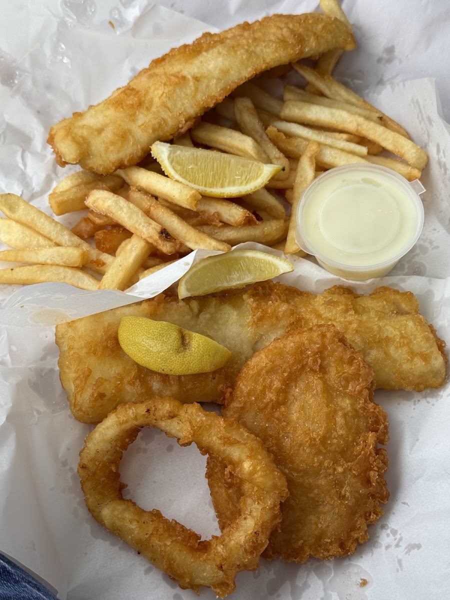 Hropic’s Seafoods Fish and Chips Photo 6