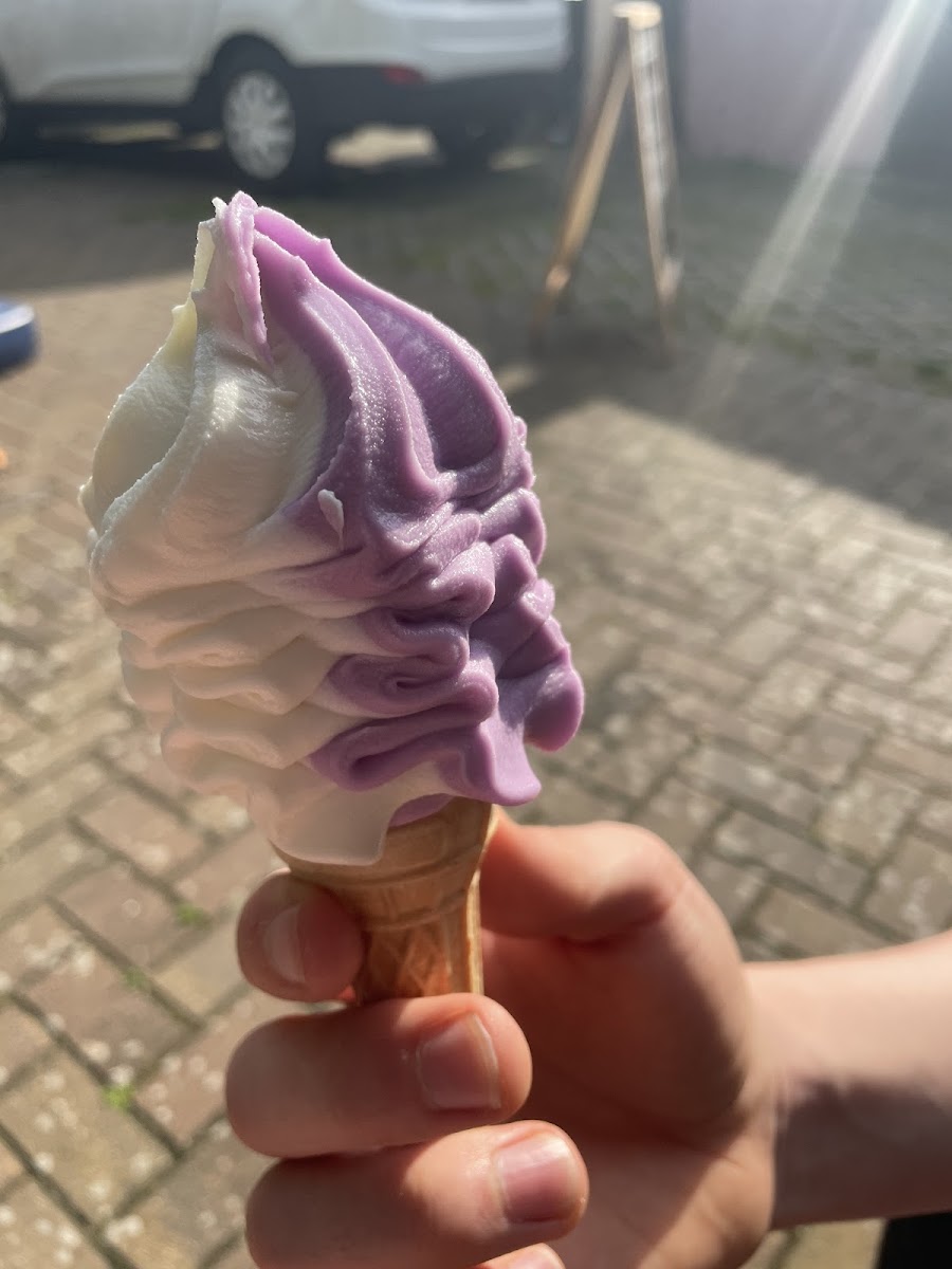 Eis-Oase. Eisdiele in Götschendorf. Photo 6