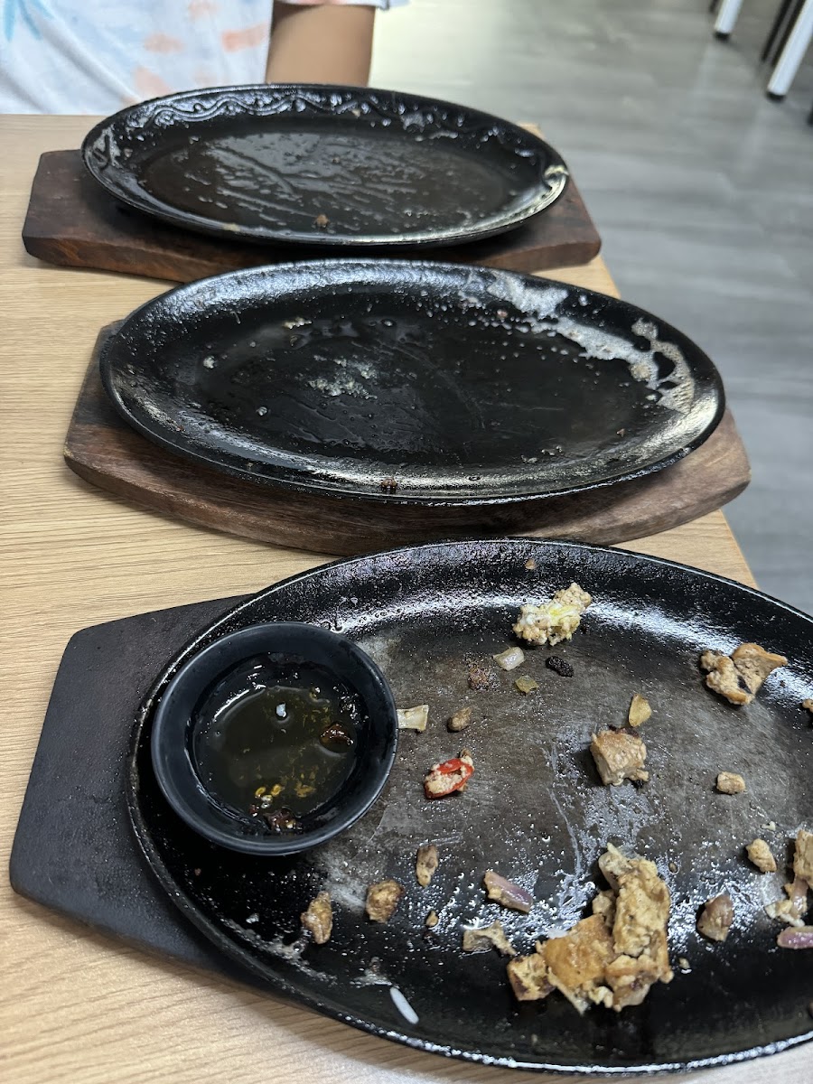 Ton-Ton's Sisig Batino Photo 6