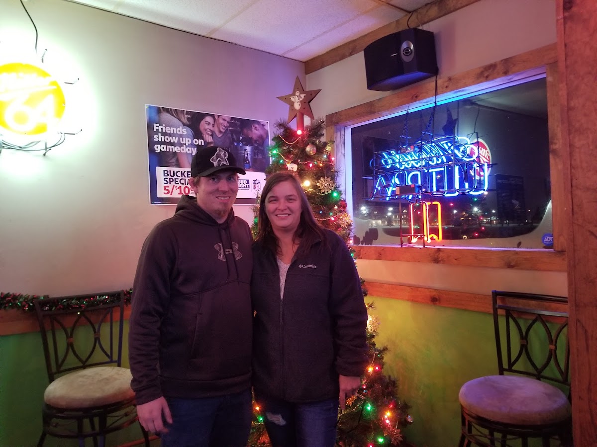 Elliott's Satellite Tavern
