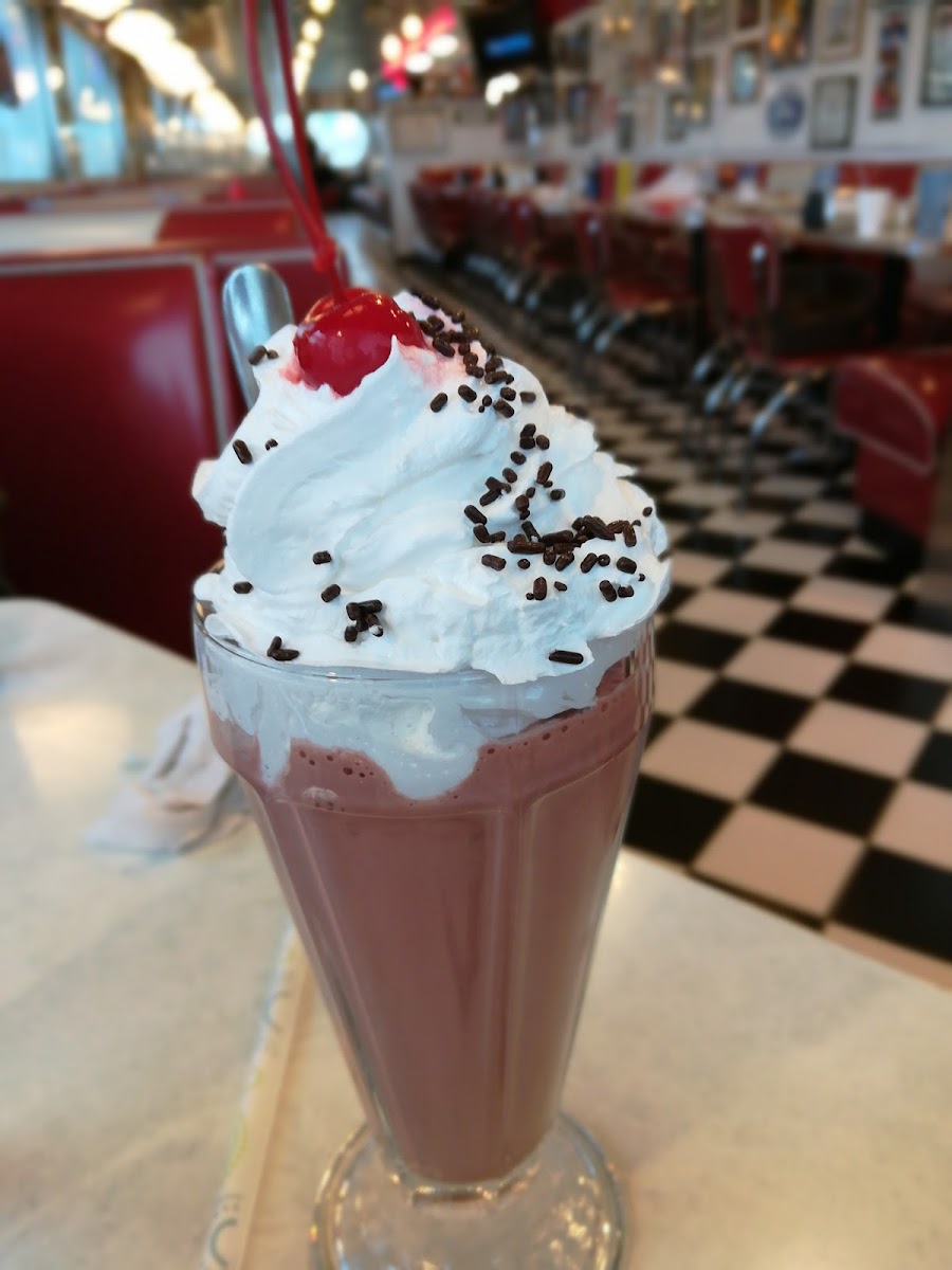 DJ's 50'S & 60'S Diner Photo 5