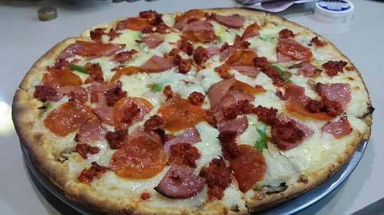 Roger Pizza Photo 5