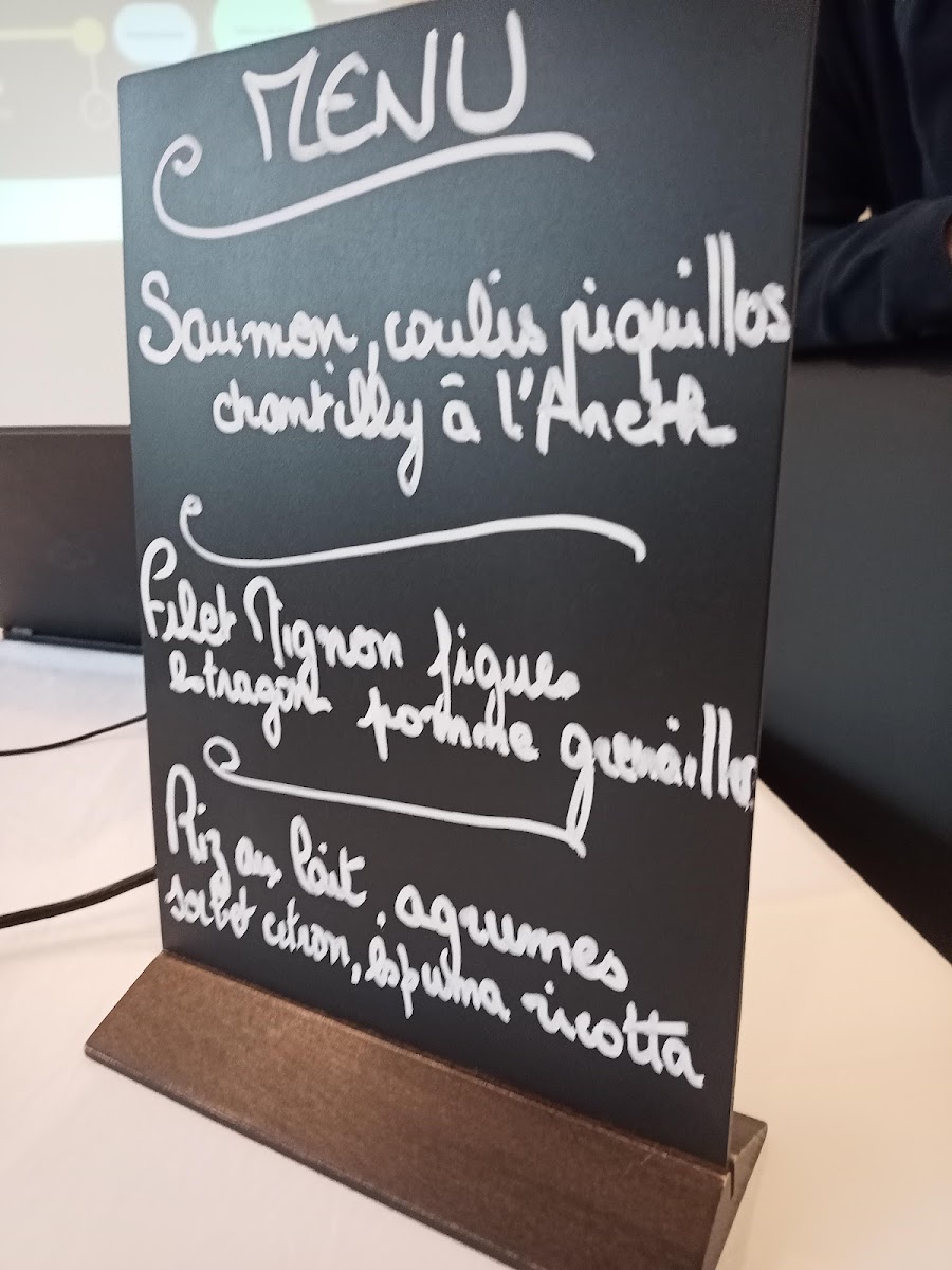 L'Esprit Cuisine Photo Menu 10