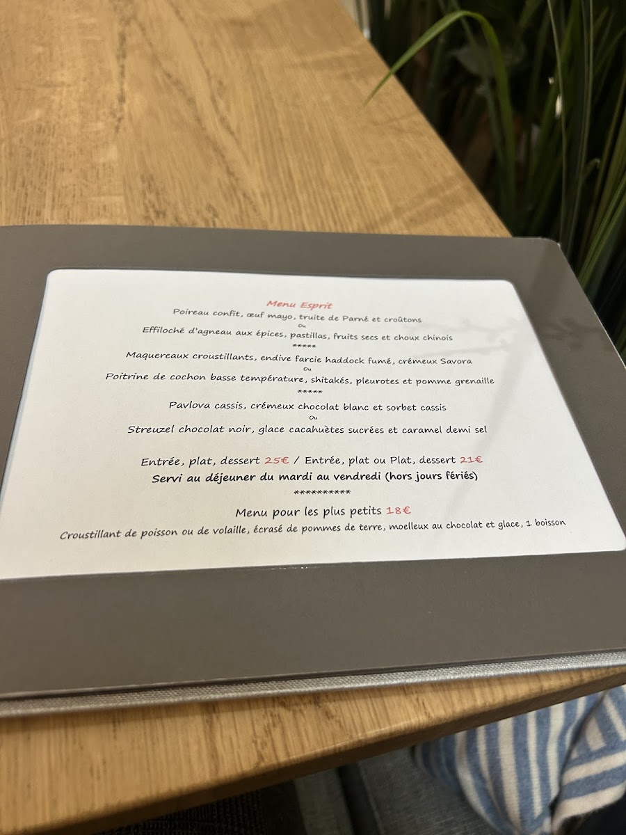 L'Esprit Cuisine Photo Menu 3