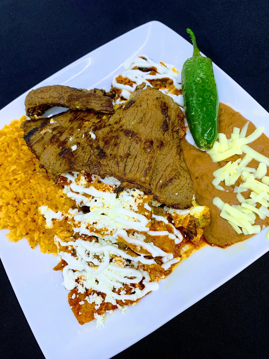 El EncantadorTaqueria Photo 5