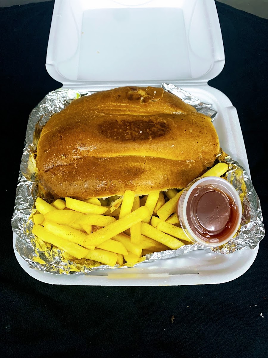El EncantadorTaqueria Photo 9