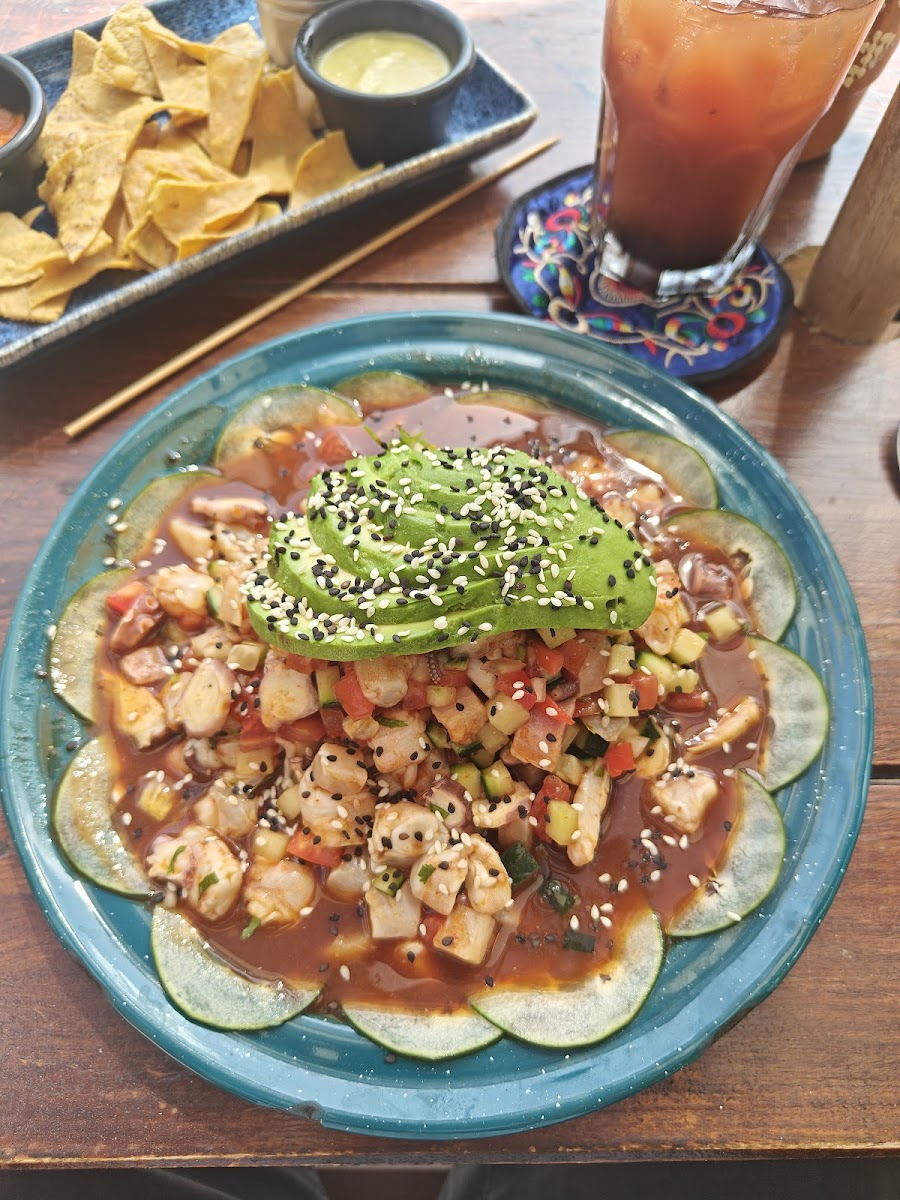 El Aguajito Marisqueria Photo 4
