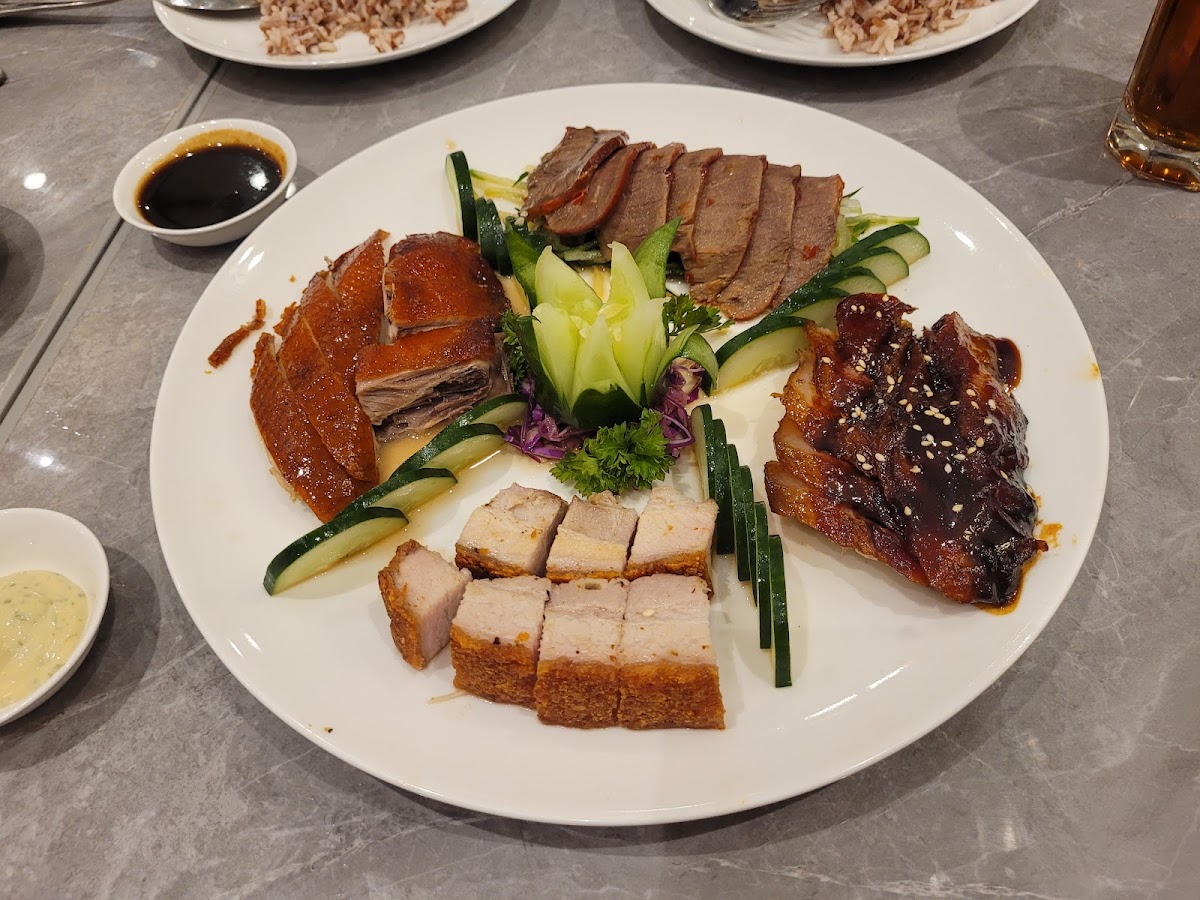 Thien Thien Lai Chinese Restaurant @ Living World Photo 6