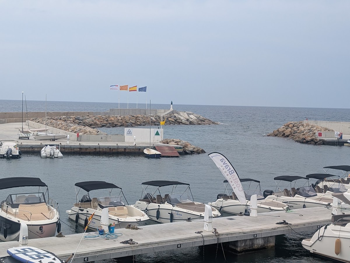 Restaurant Club Nàutic Platja d'Aro. Photo 3