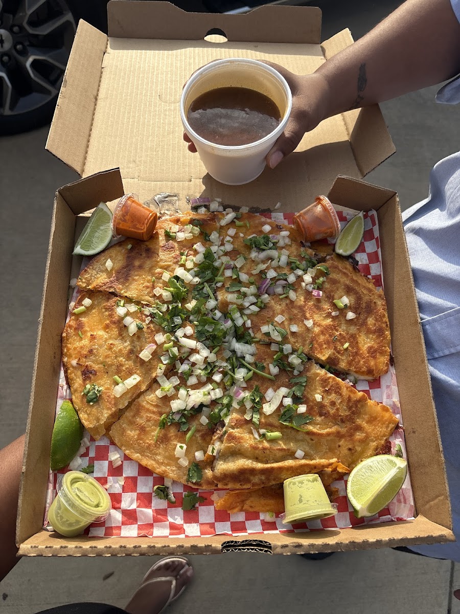 La Shunca Food Trailer Photo 4