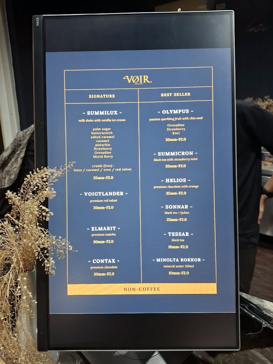 La Voir Coffee & Studio Photo Menu 2