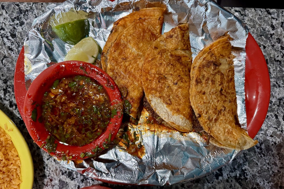 El Tapatio Photo 7