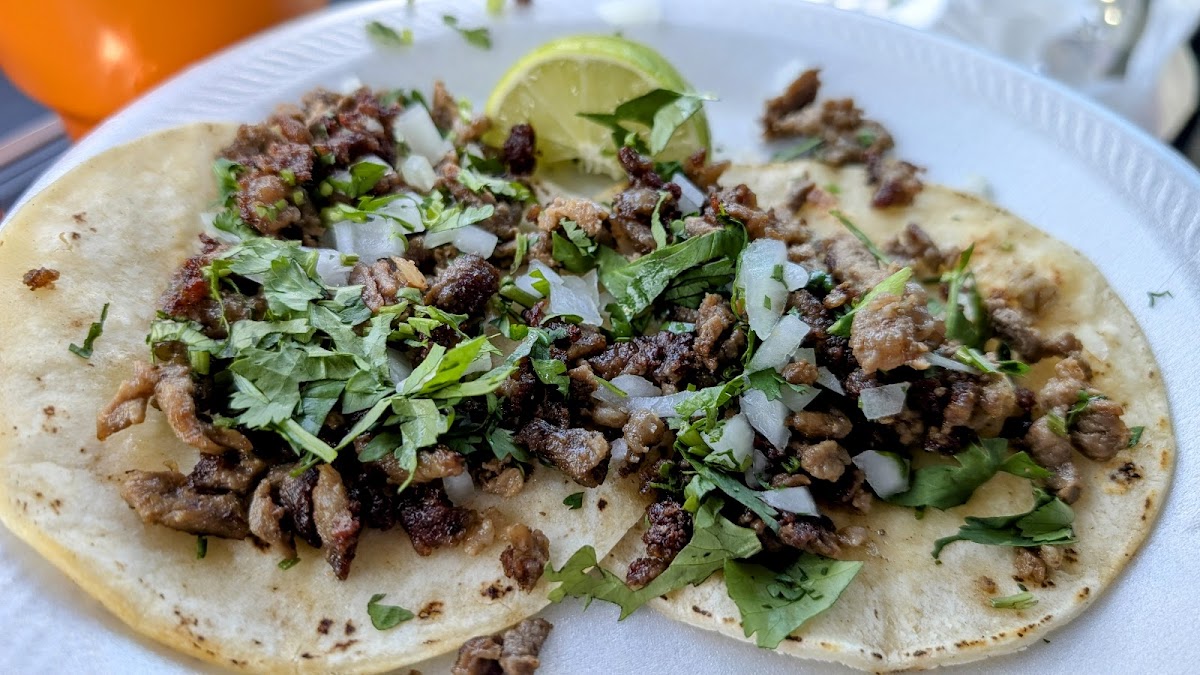 The Happy Taco Food Truck Photo 4