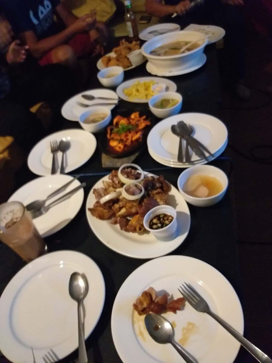 MO2 Restobar Cebu Photo 7
