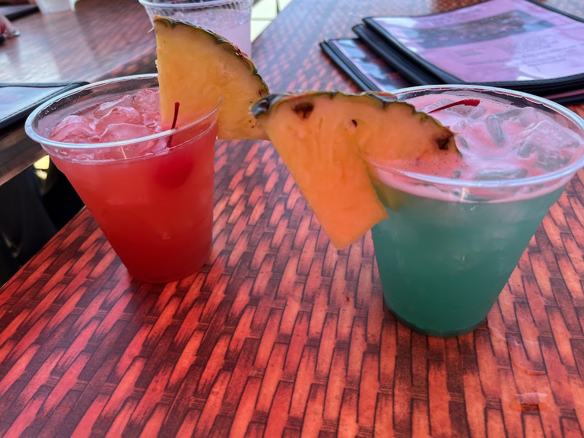 Sugar Barge Waterfront Bar & Grill Photo 6