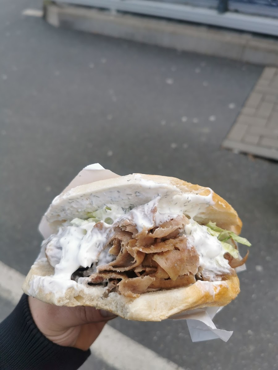 Tadim Food Truck Photo 5