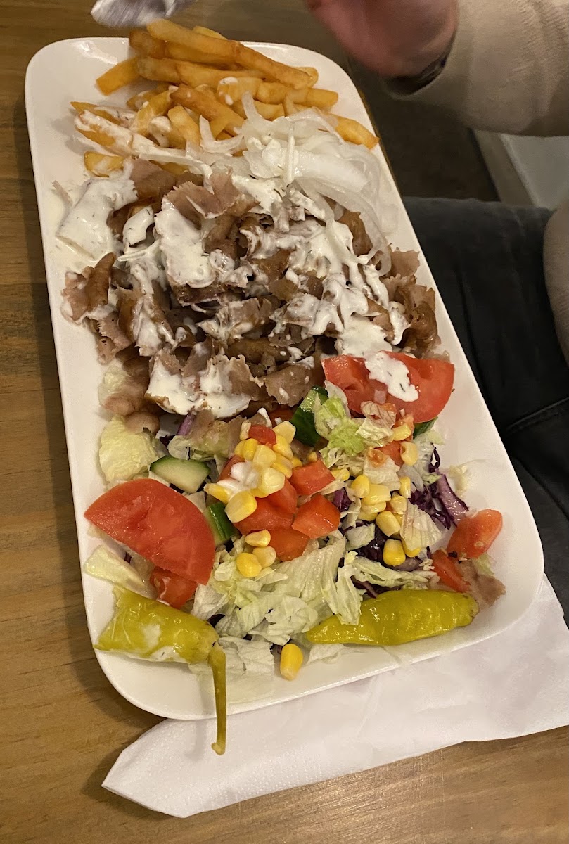 Löwen Döner Photo 9
