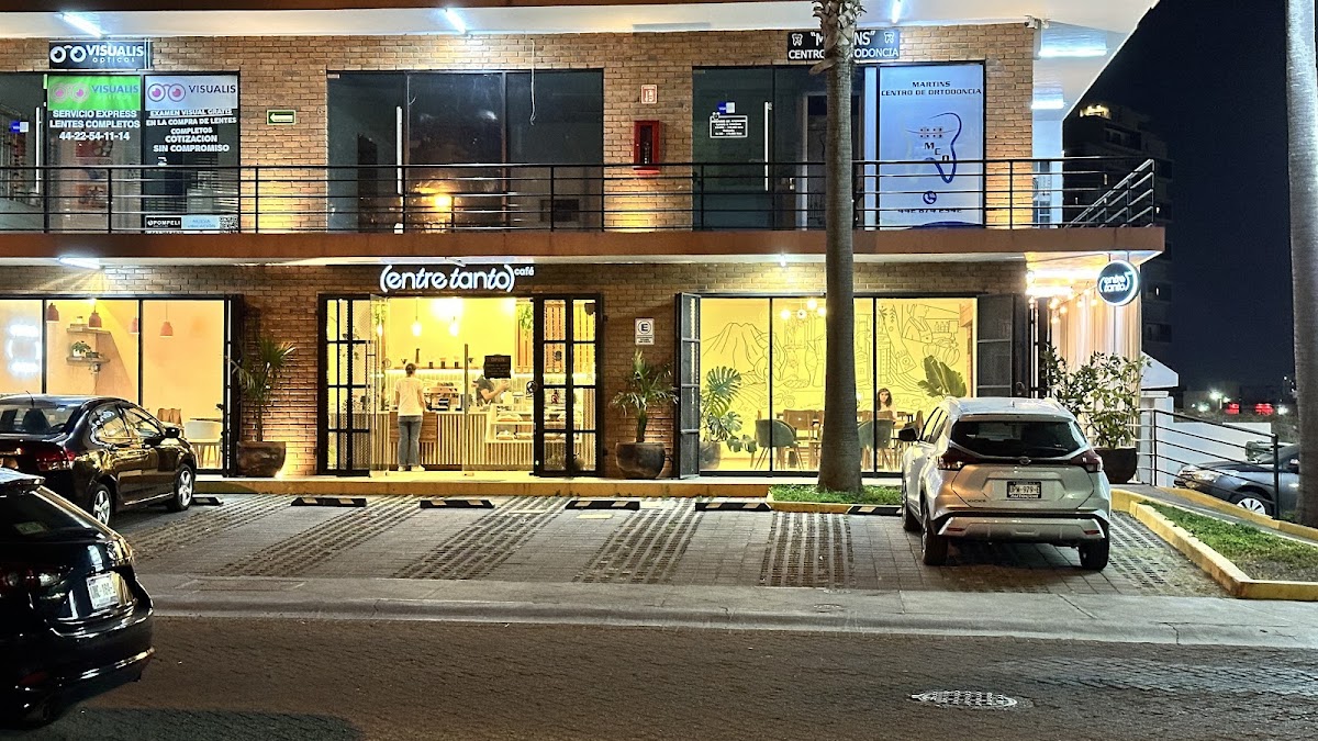 Entre Tanto Café - Cafetería de Especialidad