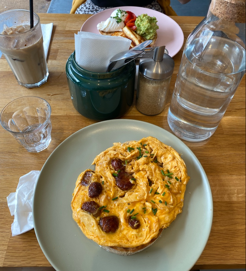 Reyes Coffee & Brunch Photo 9