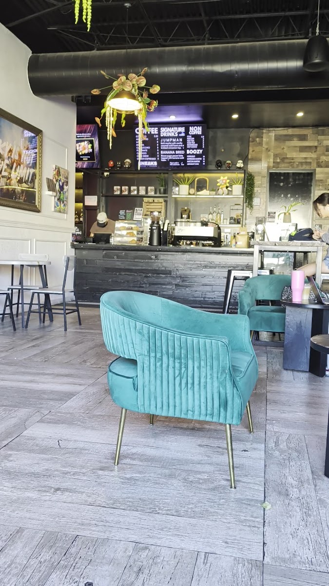 Sneaks Coffee Lounge Photo 9