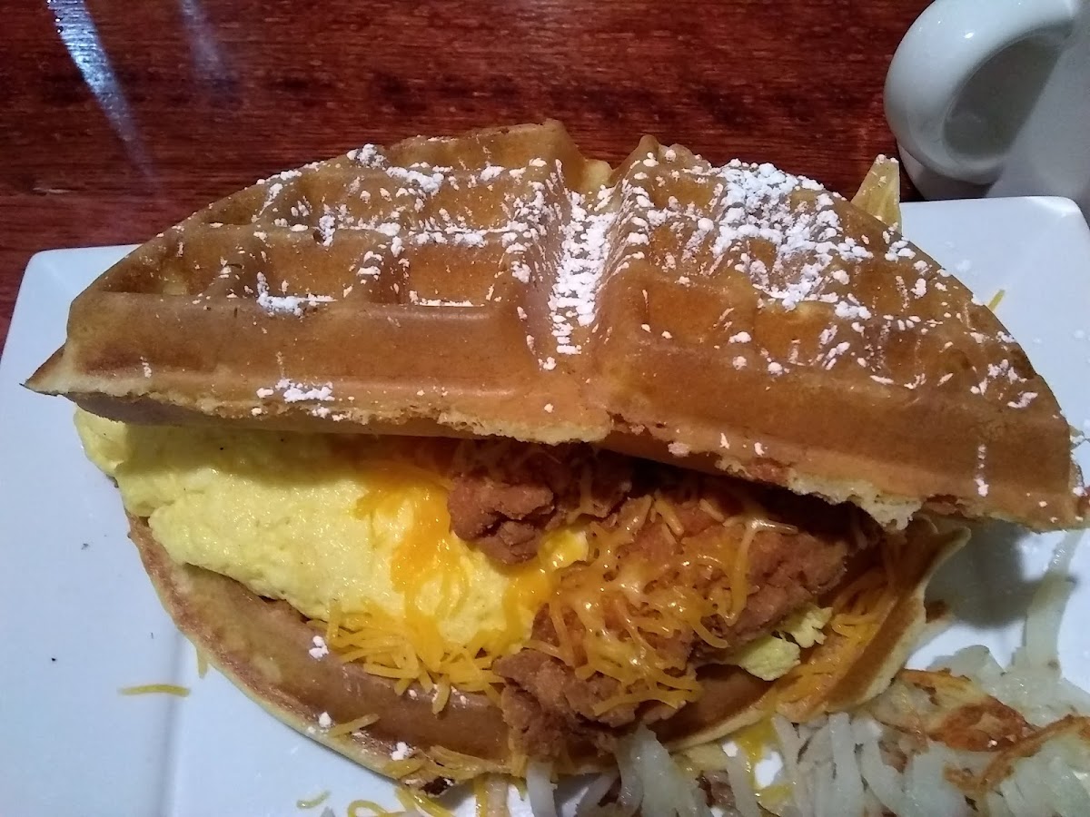 Eggceptional Cafe Breakfast & Lunch Photo 6