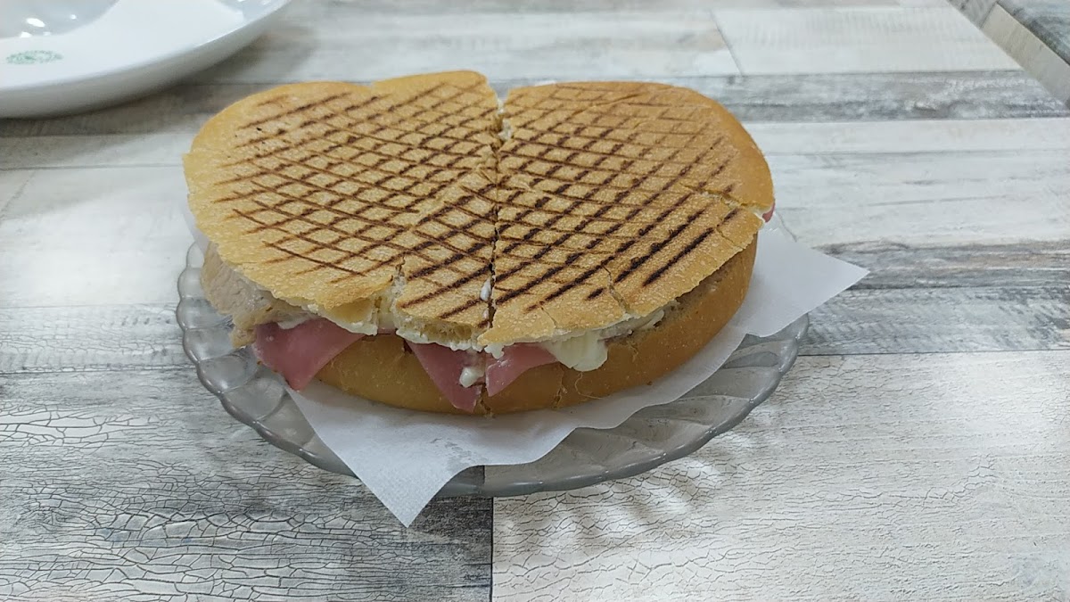 Burger Gerani Photo 9