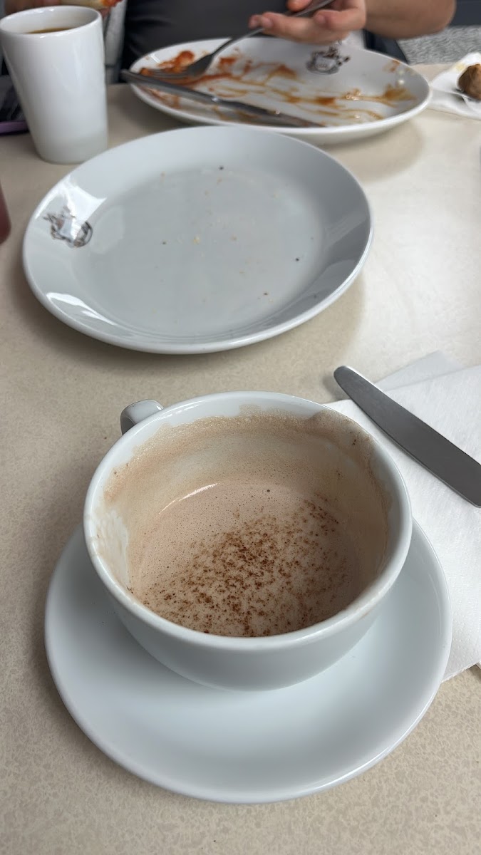 Broad Lane Cafe Photo 7