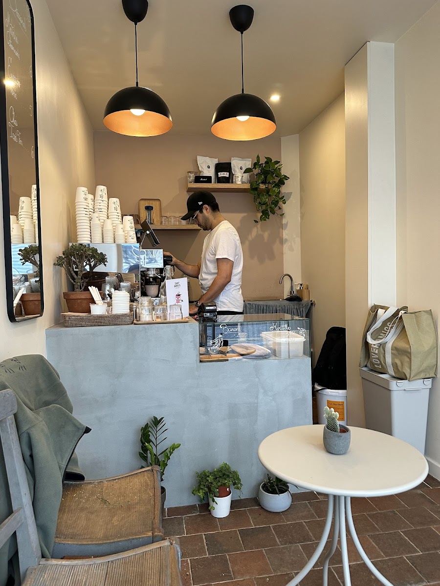 Saint Barista Coffee Photo 4