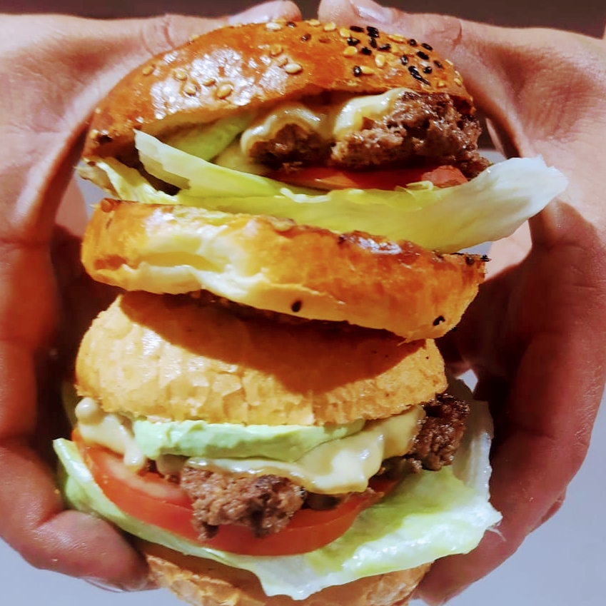 Asteroid Burger Photo 10