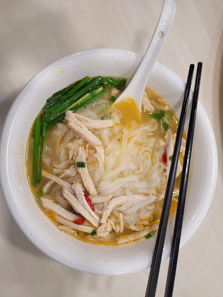 Jing Quan Kopitiam • 井泉芽菜鸡 Photo 7