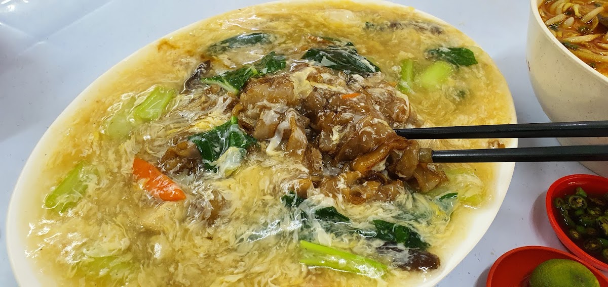 Jing Quan Kopitiam • 井泉芽菜鸡 Photo 8