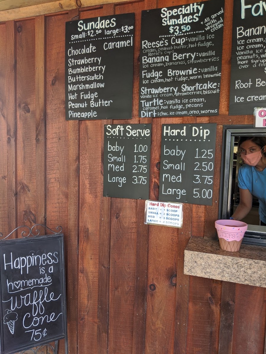 Country Pines Ice Cream Shop Photo Menu 2