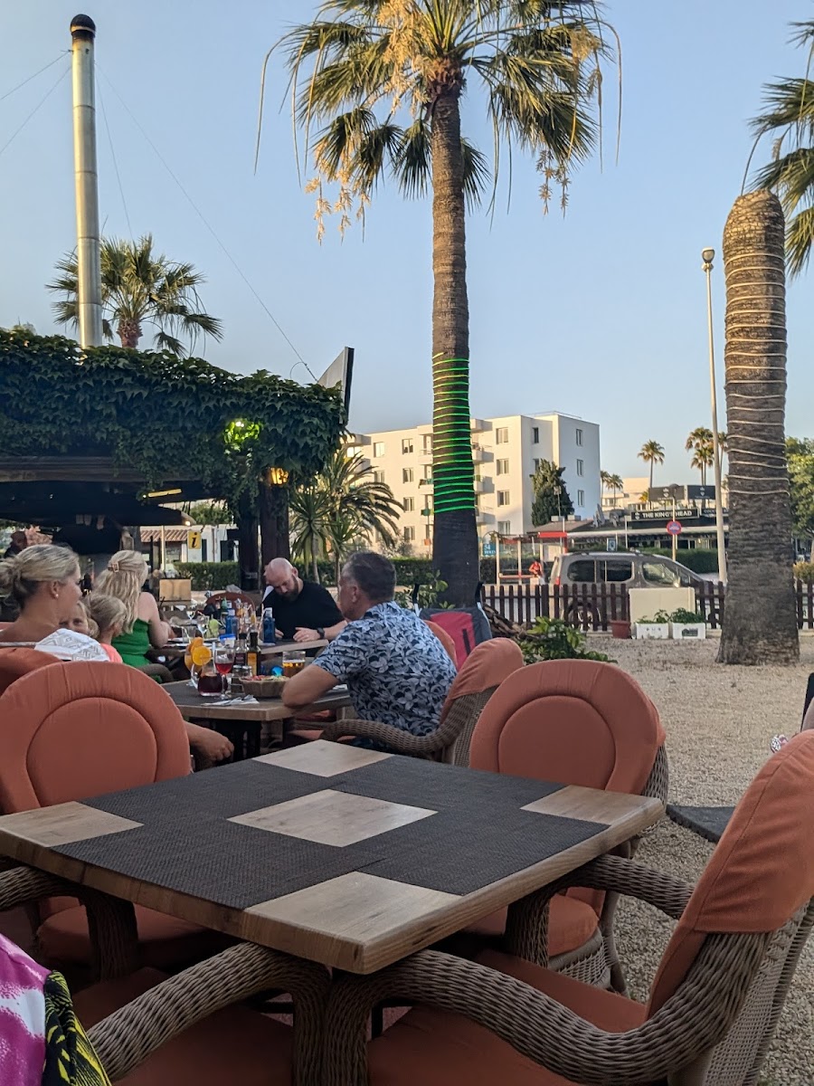 Restaurant B.I.A.Steak House Pizzeria 'Oasis'