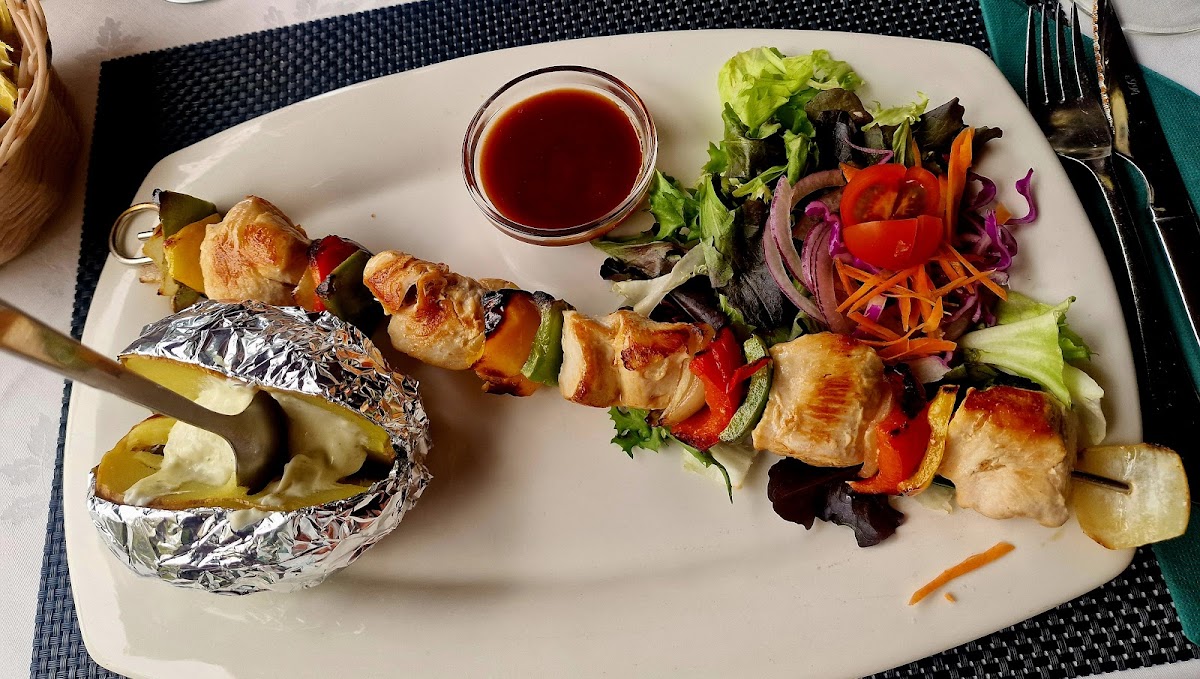 Restaurant B.I.A.Steak House Pizzeria 'Oasis' Photo 8