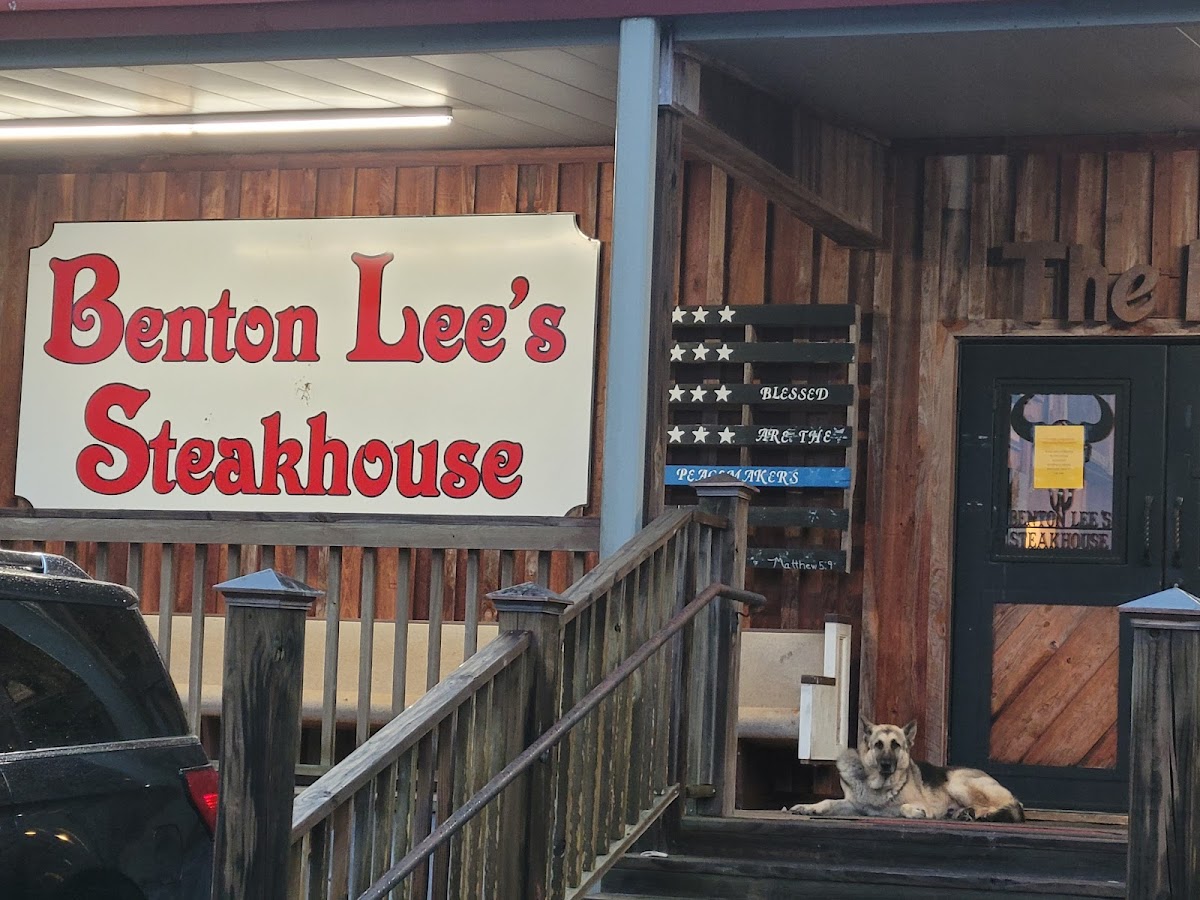 Benton Lee's Steak House